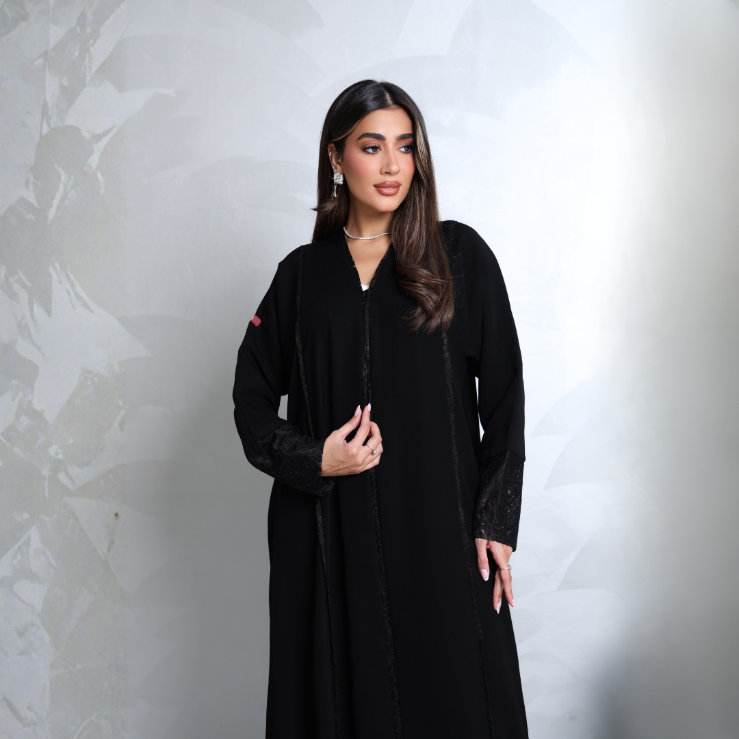 Fabric: Crepe and lace - A1